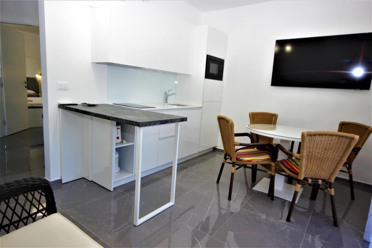 Apartments Smitran Banjole Exterior foto